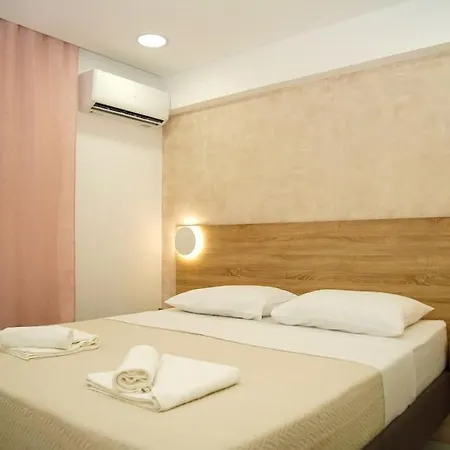 Urban Elegance Retreat Vipgreece Apartment *